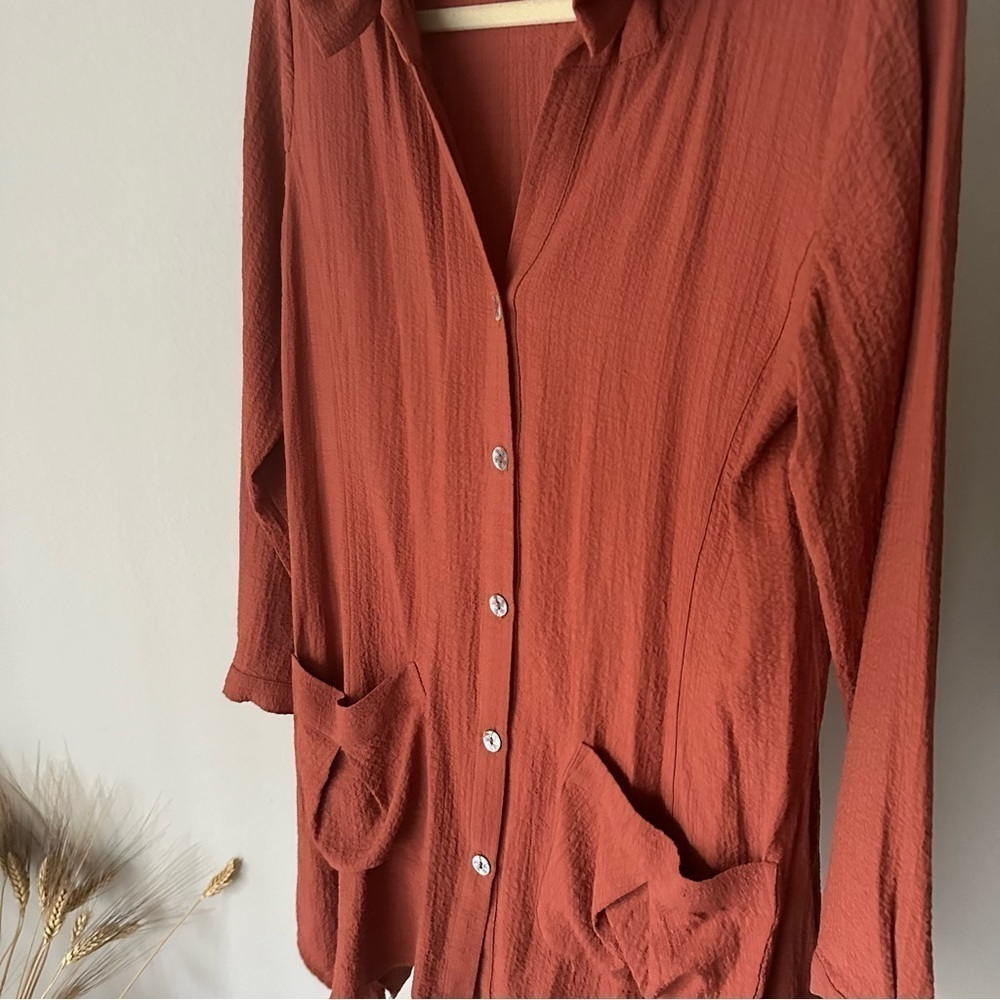 Soft Surrounding Crinkled Gauze Ruched Neck Plein Air Tunic Shirt in Orange XS - Picture 6 of 10